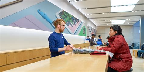 feature request   apple store app show  estimated wait   genius bar