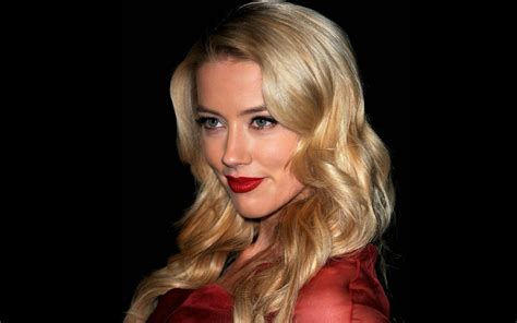 Fruitiass Actress Amber Heard Wallpaper 1680x1050