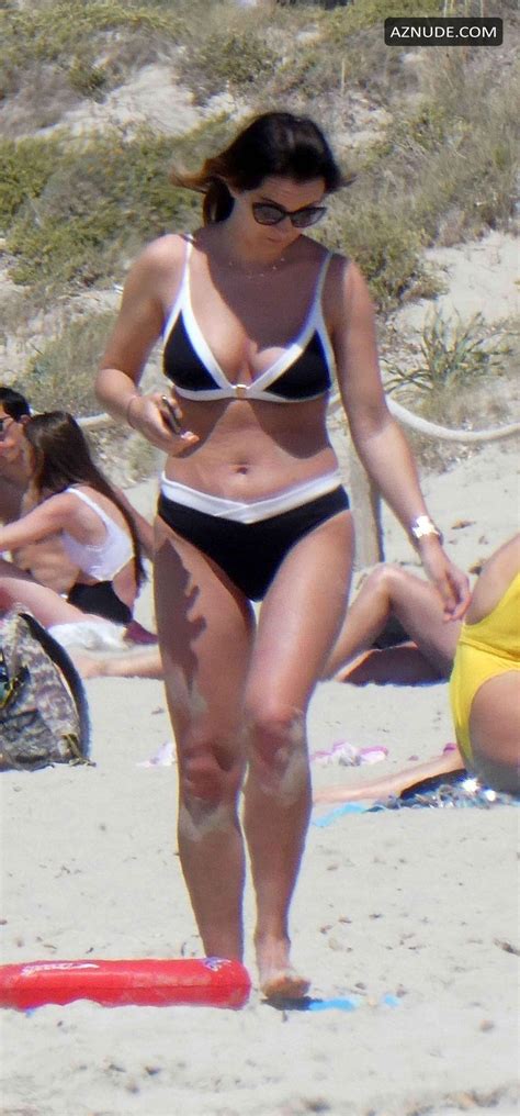 Anna Grygier Sexy In A Black And White Bikini On Holiday In Formentera