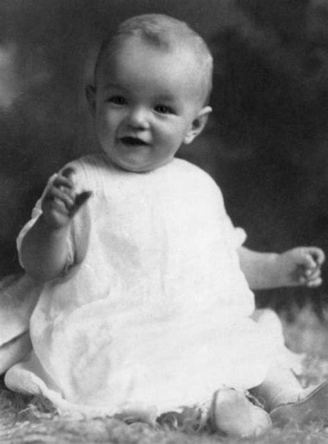 rare photos of marilyn monroe before she became famous barnorama