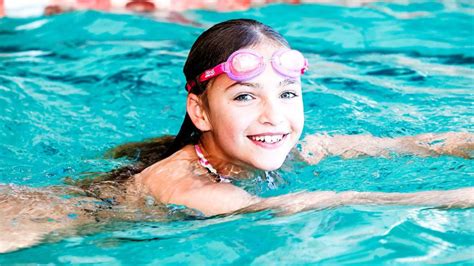 sandhurst club melbourne swimming lessons  kids