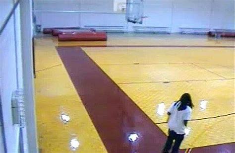 Kendrick Johnson Mystery Death Teeanger S Organs Removed And Stuffed