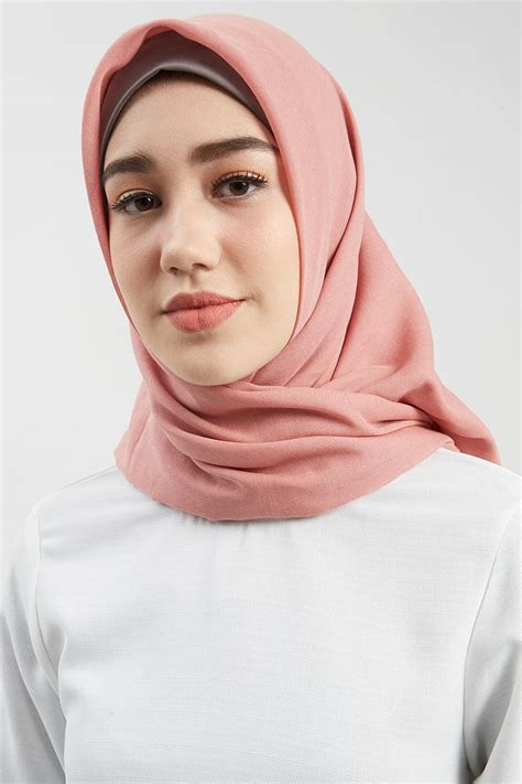 warna hijab  baju pink salem