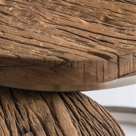 Прекрасно работают в сочетании с лаковой отделкой поверхности из шпона и меламина. Noleggio Tavoli cocktail, Set tavoli fumo legno grezzo stretti