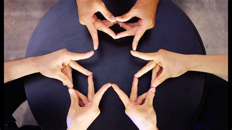 Japanese Dance Crew Trio Turns Their 30 Fingers Into A Hypnotic Finger