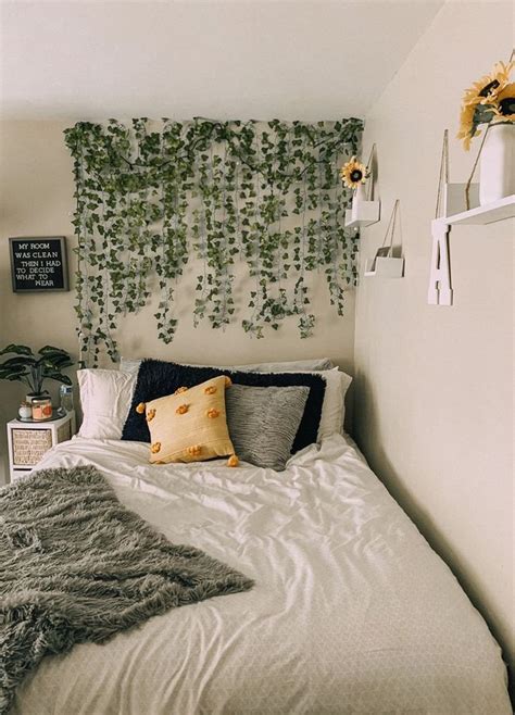 ivy wall bedroom decor modern design college apartment