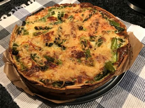 quiche met zalm en asperges barbara kookt proeft