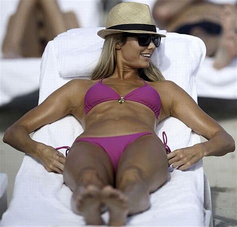 stacy keibler 31 bikini hotness a perfect way to spend the day taxi driver movie