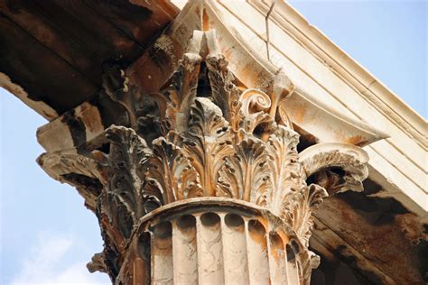 elements  classical columns designing buildings