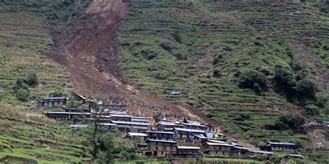 18 Killed 21 Missing In Massive Landslide In Nepal