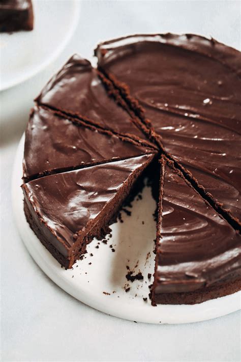 flourless chocolate cake    paleo gluten