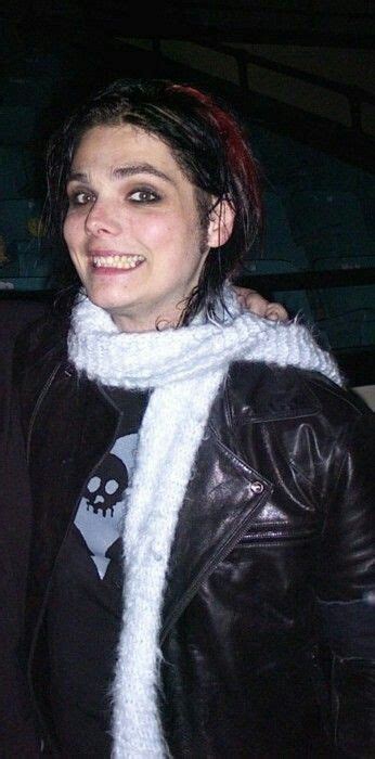 96 best images about gerard way black hair on pinterest