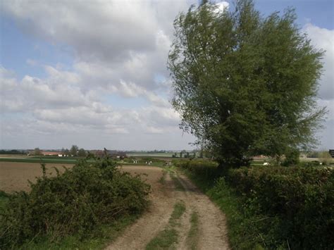 vers le ryveld steenvoorde hiking route outdooractivecom