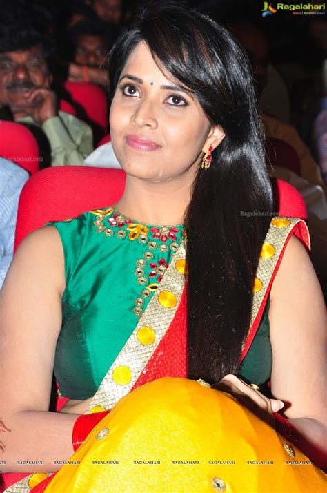 actress anasuya bharadwaj saree photos actress saree