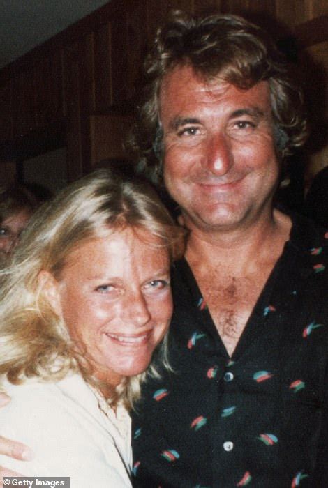 Ruth Madoff Is Living In A 3 8m Mansion Following Bernie S Death