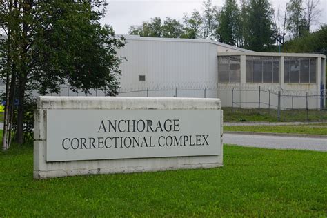 anchorage inmate dies   days  custody   alaska inmate