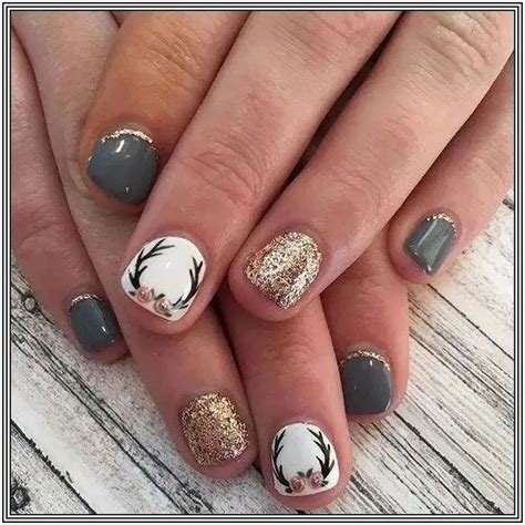 40 Best Holiday Nail Art Design Ideas In 2020 Deer Nails Fall