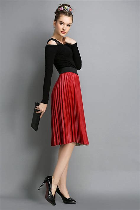 classy  casual pleated skirts outfits