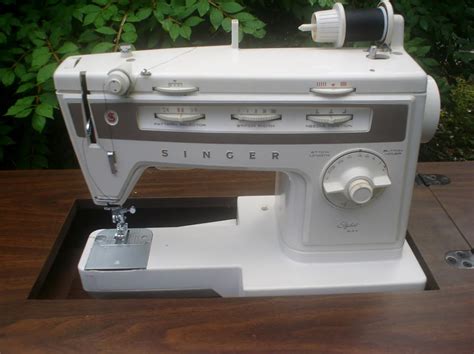 singer stylist  sewing machine  cabinet nepean ottawa