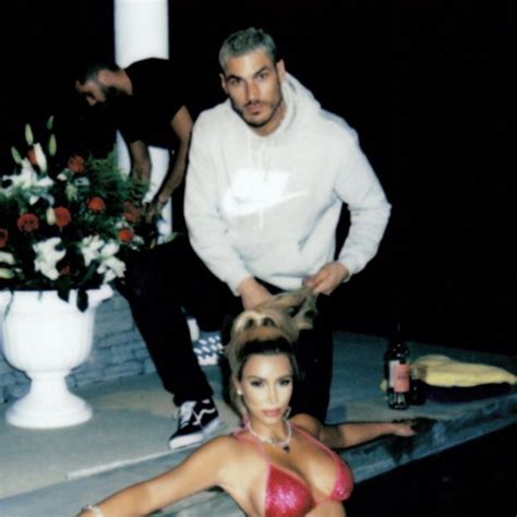 Kim Kardashian Shared Sexy Bikini 7 Pics At Halloween The Fappening