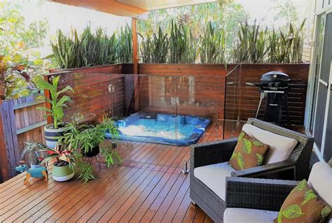 pandanus spa cottage coolum beach australia bookingcom backyard