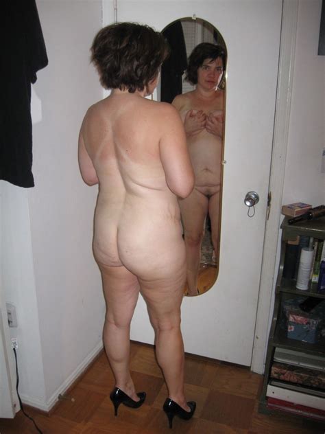 naked flabby ass