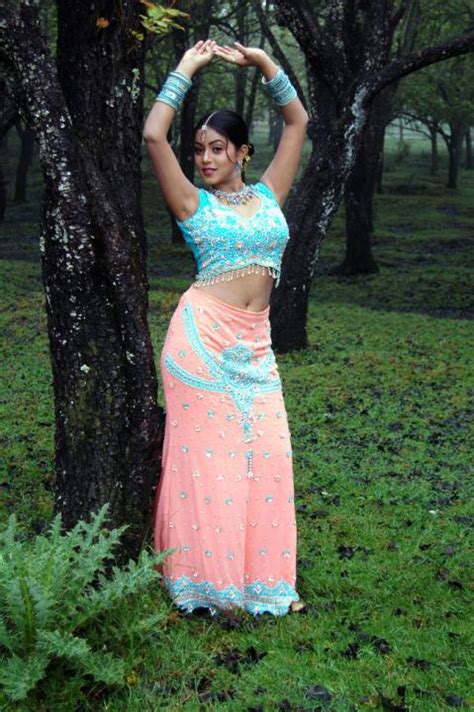 Kiran Rathod Poorna Hotty Naughty Stills Pics Images