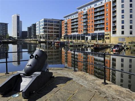 cannon from the royal armouries clarence dock leeds