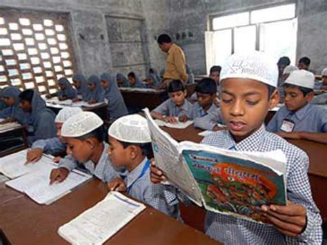 Modi Government Targets Muslim Educational Institutions