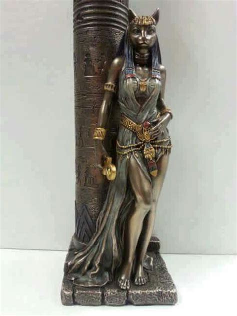 Pin By Nihal On Egypt Egyptian Goddess Bastet Goddess
