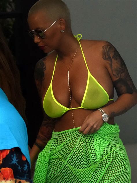 amber rose boobs naked body parts of celebrities