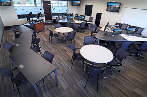 Gulf Coast State College Opens Advanced Technology Center Featuring