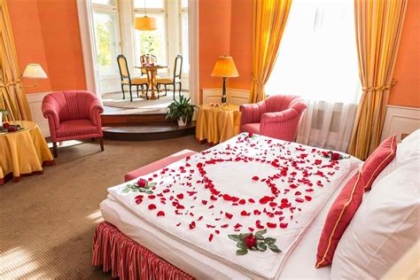 15 romantic bedroom ideas for valentine s day on a budget