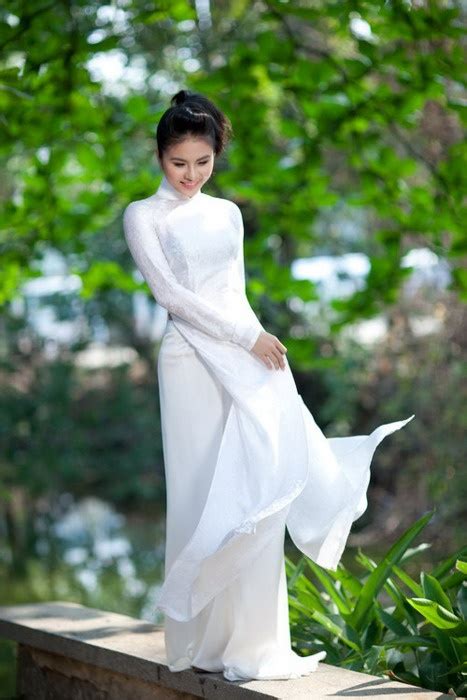 30 best ao dai in highschool images on pinterest ao dai vietnamese