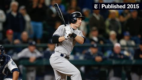 drew s two hits help the yankees snatch a victory the new york times