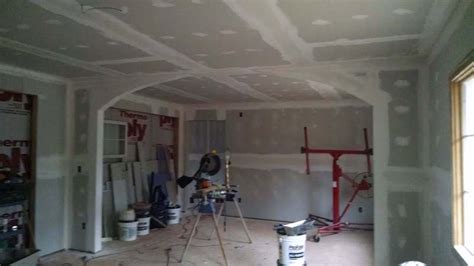 mobile home living   replace  ceiling  drywall