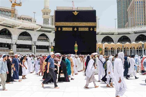the stages of hajj the islamic pilgrimage to mecca