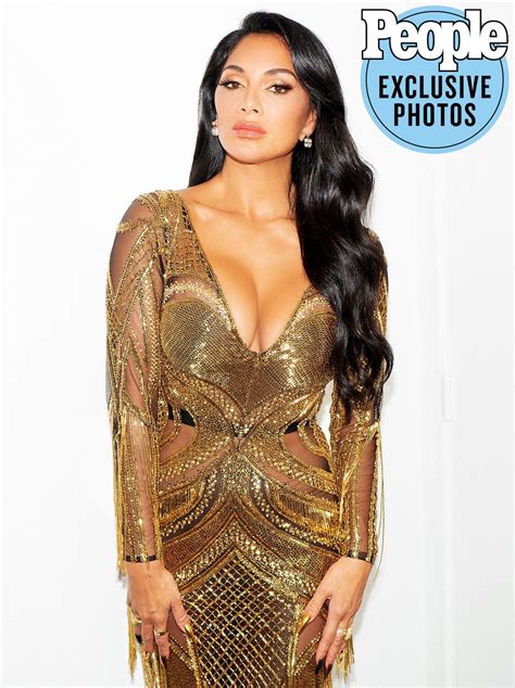 Behind The Glam See How Nicole Scherzinger Gets Ready For Every