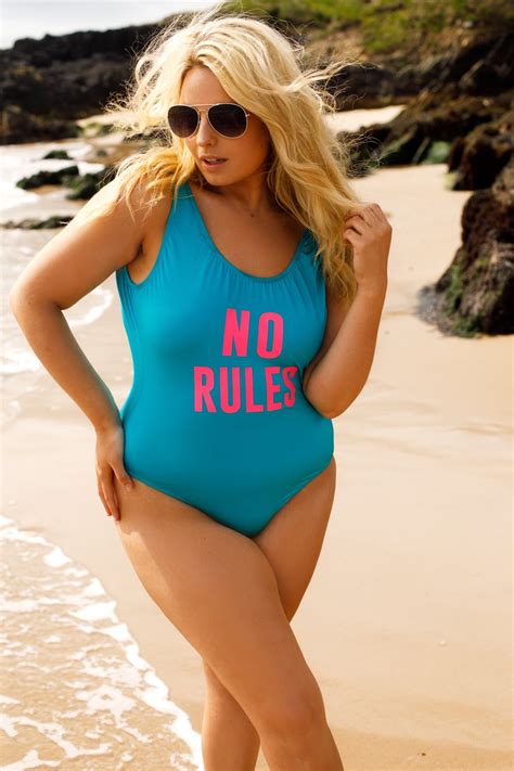 Body Talk Ways To Boost Your Body Confidence This Summer Style Me Curvy