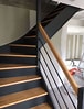 Résultat d’image pour Escalier peint En Gris. Taille: 76 x 99. Source: www.pinterest.jp