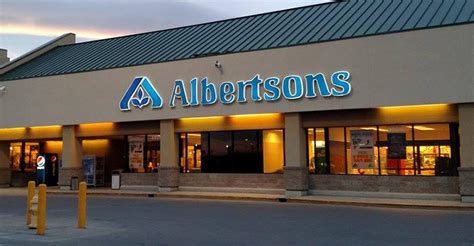 albertsons finishes  fiscal year   high note supermarket news