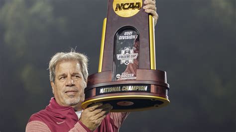 time national champion krikorian resigns  fsu