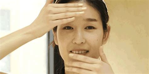 How To Give Yourself A Korean Beauty Facial Massage In S