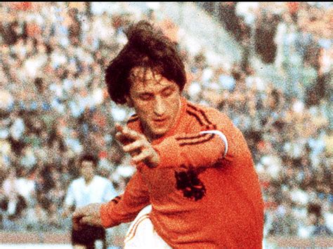 johan cruyff dead  cruyff refused  wear  trademark