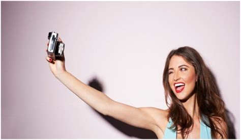 la selfie perfecta tips para lograrlo entrebellas