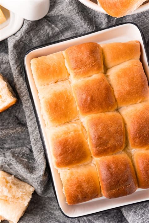 the best easy buttery soft dinner rolls recipe sweet cs
