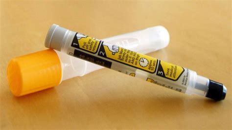 epipen users   options  generic  alternate drugs abc news