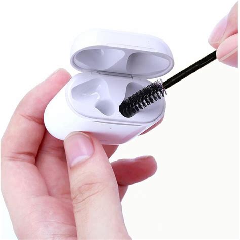 cleaning brush kit  airpods  airpods pro   cleaning kit earphone case brush cleaner