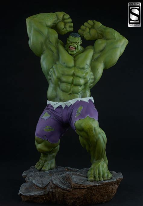 sideshow hulk avengers assemble statue up for order marvel toy news