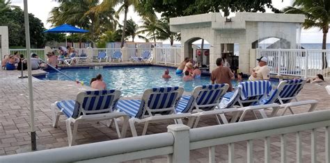 Holiday Inn Resort Montego Bay Jamaica Adult Only Pool Points With A Crew